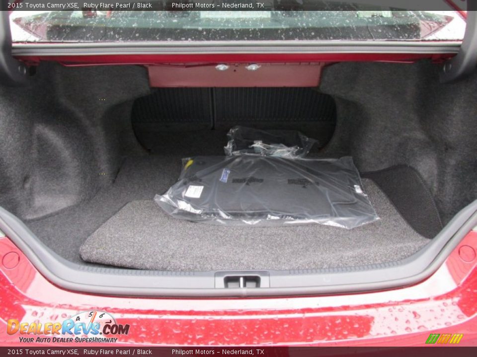 2015 Toyota Camry XSE Ruby Flare Pearl / Black Photo #15
