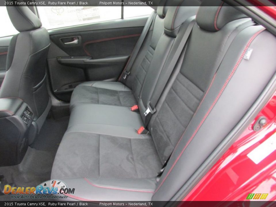 2015 Toyota Camry XSE Ruby Flare Pearl / Black Photo #18