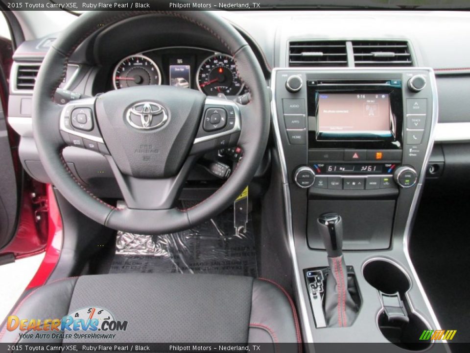 2015 Toyota Camry XSE Ruby Flare Pearl / Black Photo #24