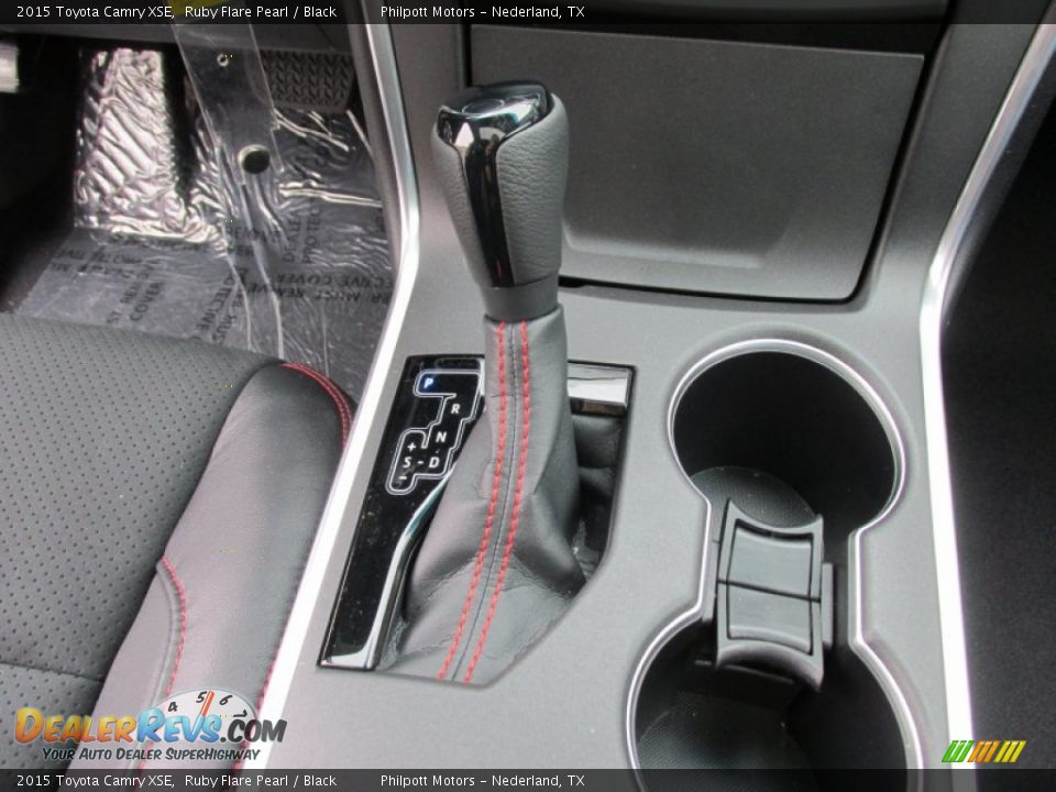 2015 Toyota Camry XSE Ruby Flare Pearl / Black Photo #28
