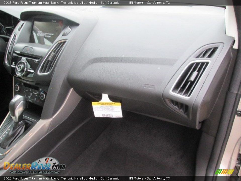 2015 Ford Focus Titanium Hatchback Tectonic Metallic / Medium Soft Ceramic Photo #21