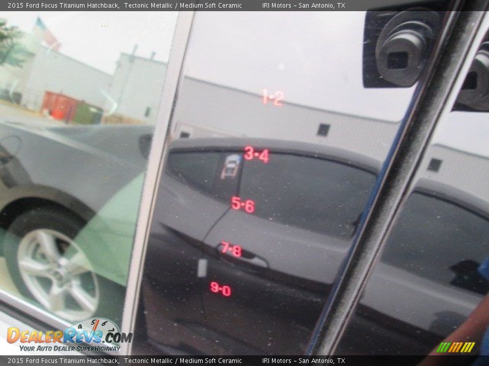 2015 Ford Focus Titanium Hatchback Tectonic Metallic / Medium Soft Ceramic Photo #23