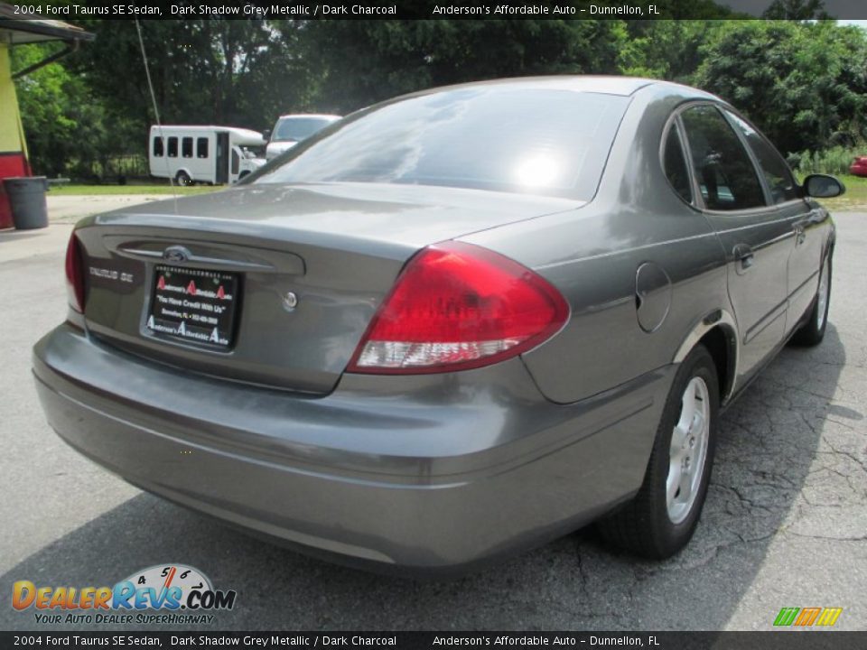 2004 Ford Taurus SE Sedan Dark Shadow Grey Metallic / Dark Charcoal Photo #3