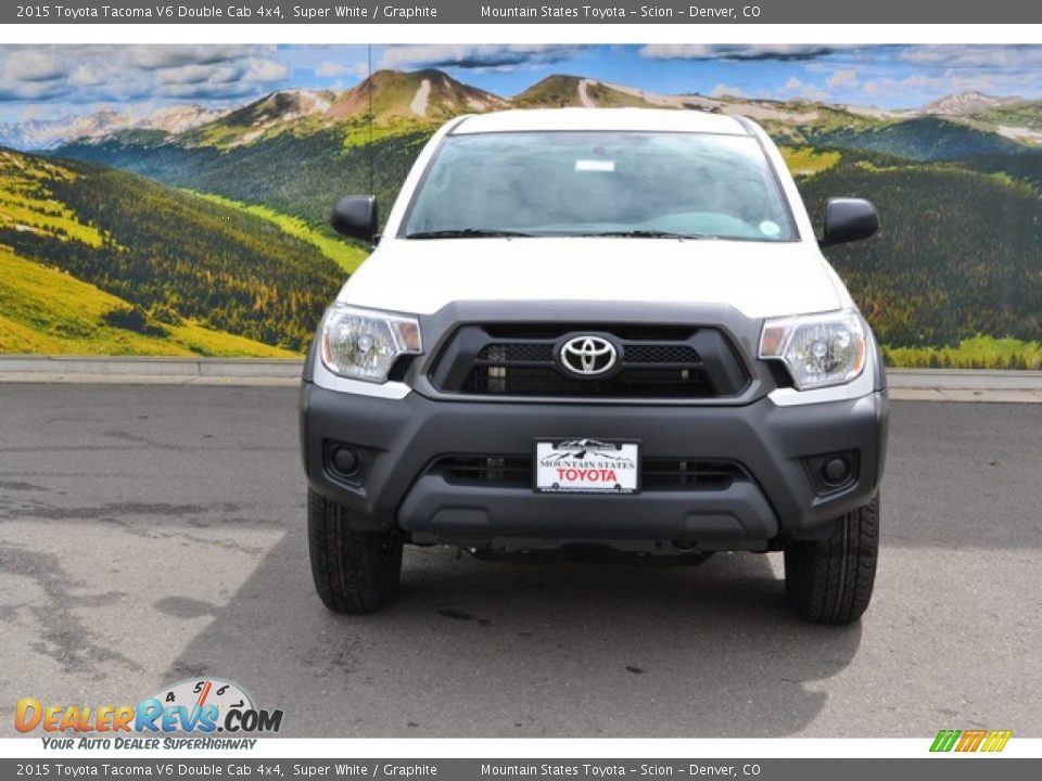 2015 Toyota Tacoma V6 Double Cab 4x4 Super White / Graphite Photo #2