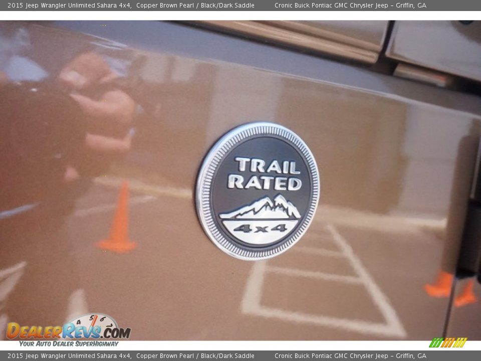 2015 Jeep Wrangler Unlimited Sahara 4x4 Copper Brown Pearl / Black/Dark Saddle Photo #12