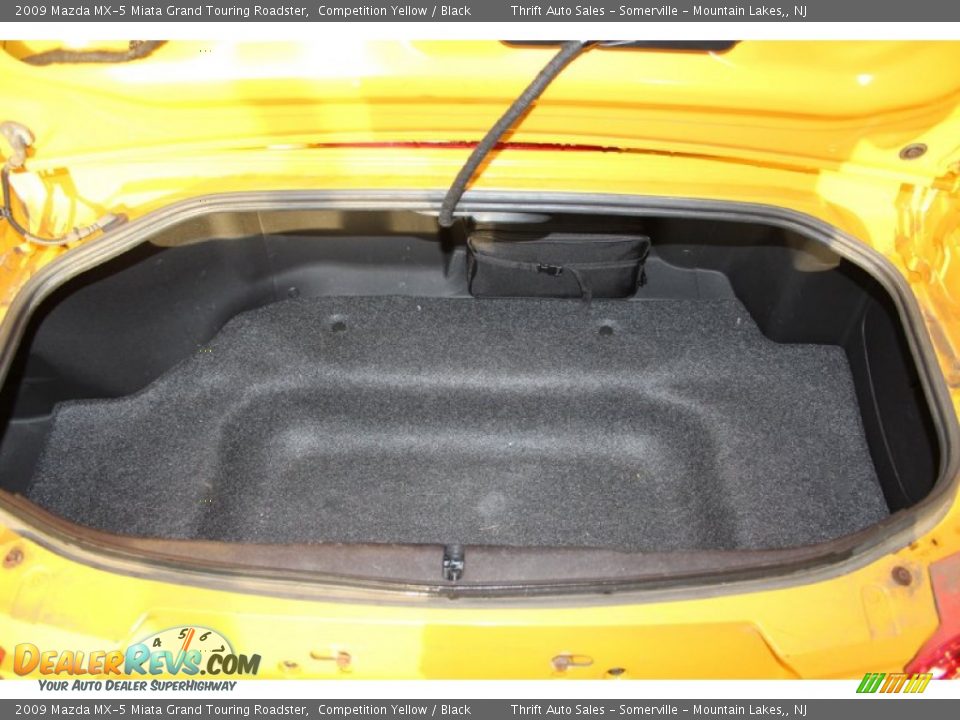 2009 Mazda MX-5 Miata Grand Touring Roadster Competition Yellow / Black Photo #16