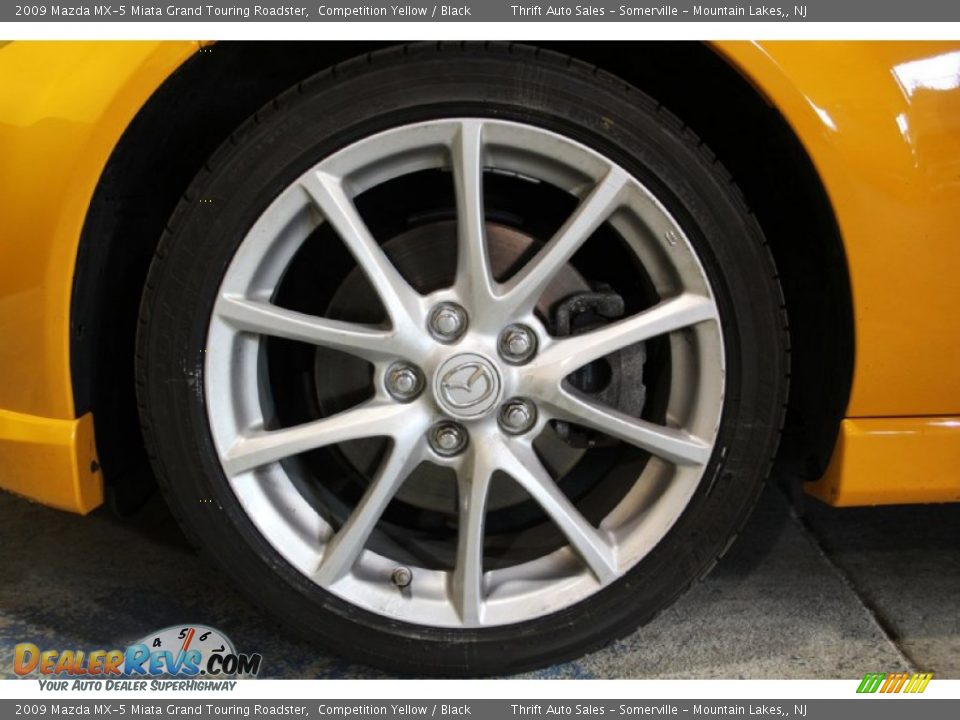 2009 Mazda MX-5 Miata Grand Touring Roadster Competition Yellow / Black Photo #25