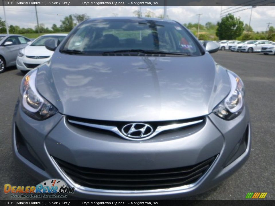 2016 Hyundai Elantra SE Silver / Gray Photo #8