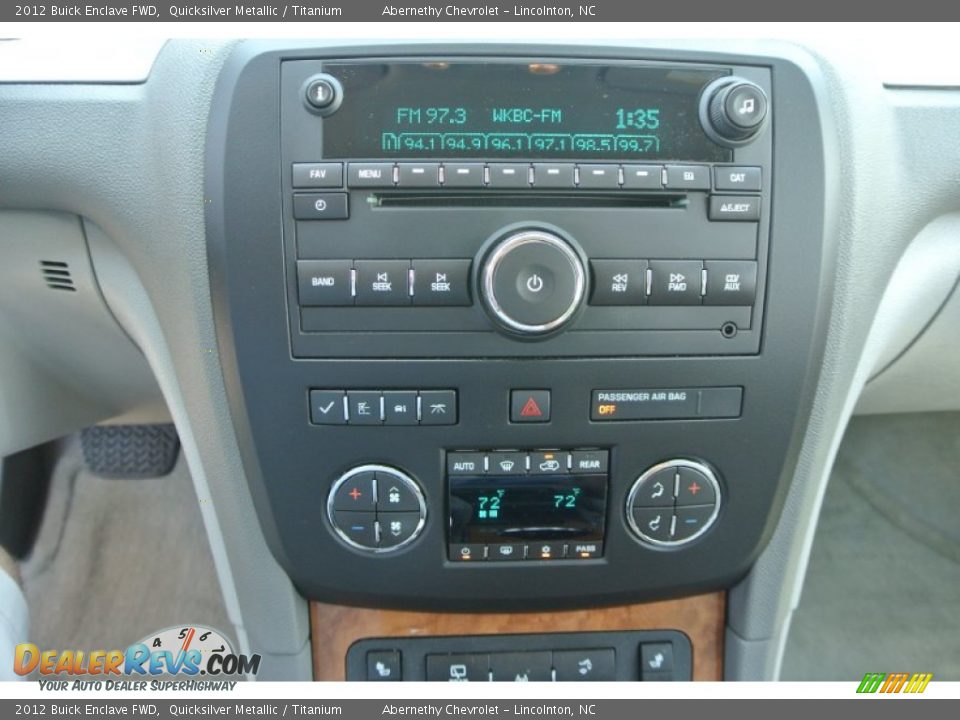 2012 Buick Enclave FWD Quicksilver Metallic / Titanium Photo #11
