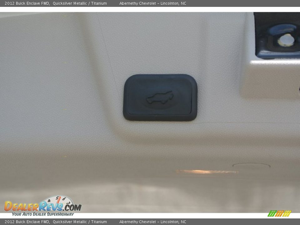 2012 Buick Enclave FWD Quicksilver Metallic / Titanium Photo #19