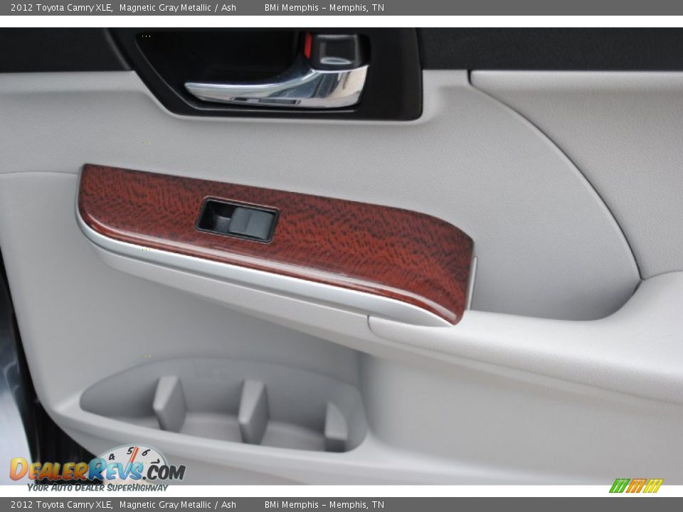 2012 Toyota Camry XLE Magnetic Gray Metallic / Ash Photo #26