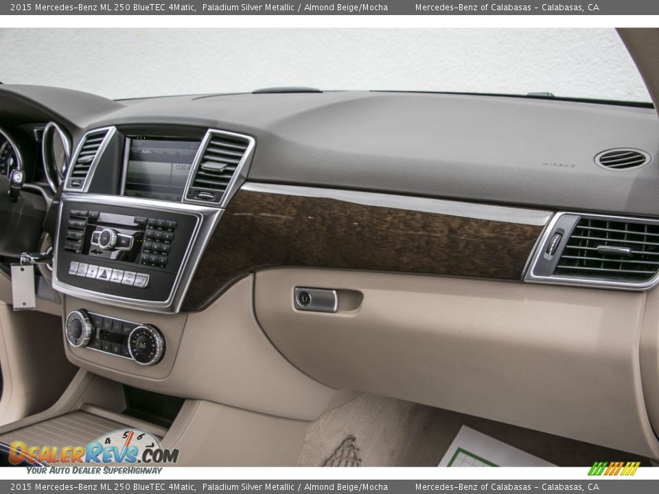 2015 Mercedes-Benz ML 250 BlueTEC 4Matic Paladium Silver Metallic / Almond Beige/Mocha Photo #8