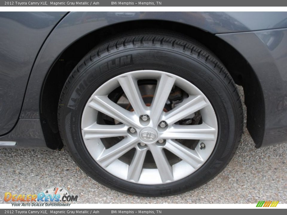 2012 Toyota Camry XLE Magnetic Gray Metallic / Ash Photo #33