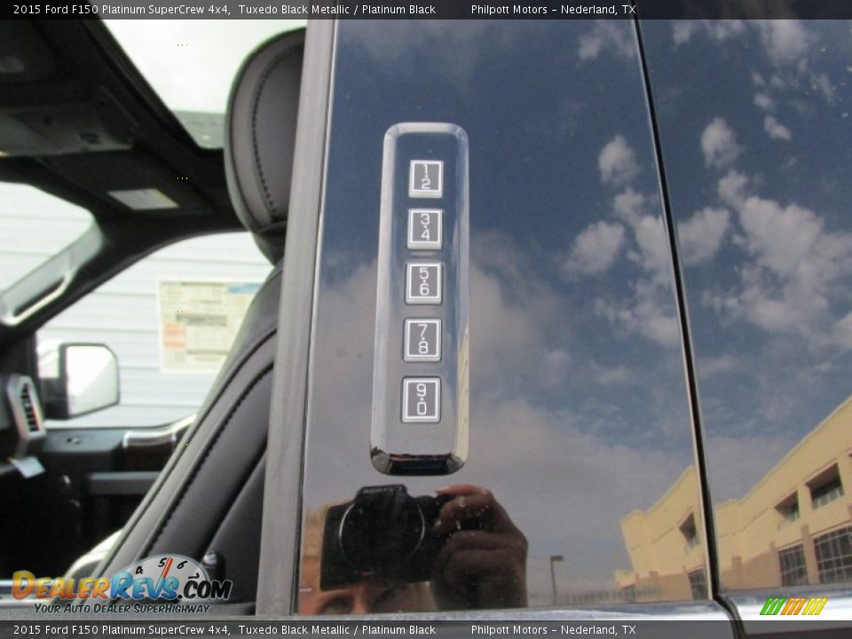 2015 Ford F150 Platinum SuperCrew 4x4 Tuxedo Black Metallic / Platinum Black Photo #15