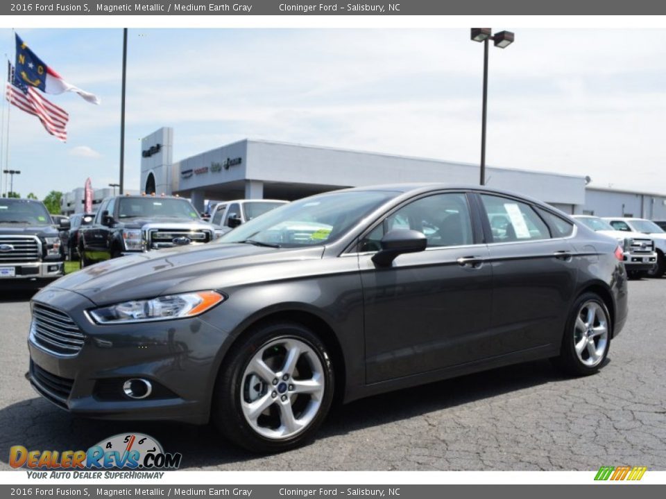 2016 Ford Fusion S Magnetic Metallic / Medium Earth Gray Photo #3