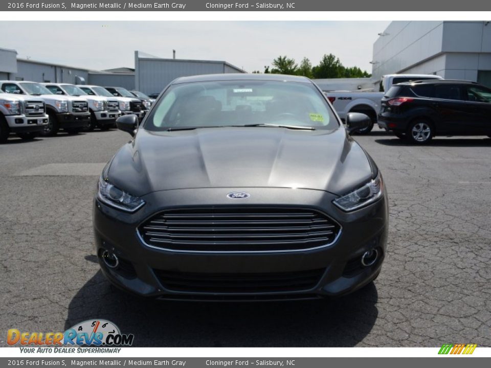 2016 Ford Fusion S Magnetic Metallic / Medium Earth Gray Photo #4