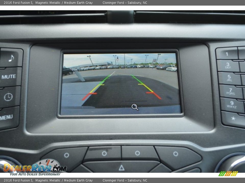2016 Ford Fusion S Magnetic Metallic / Medium Earth Gray Photo #12