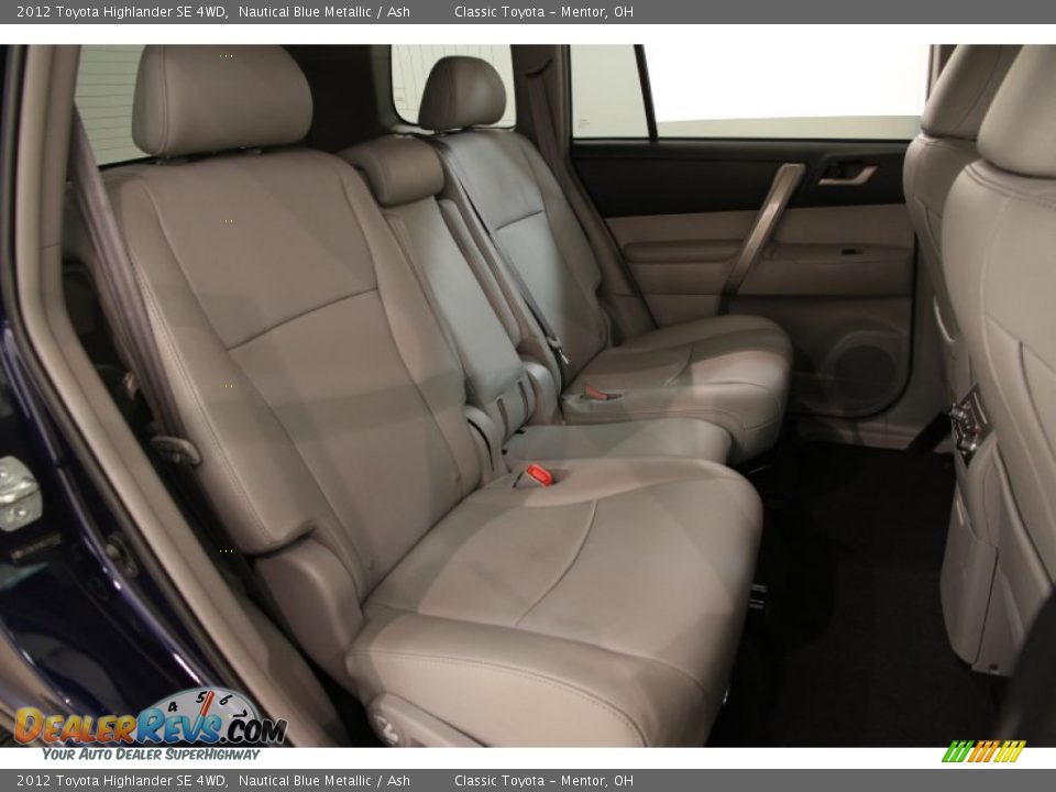 2012 Toyota Highlander SE 4WD Nautical Blue Metallic / Ash Photo #14