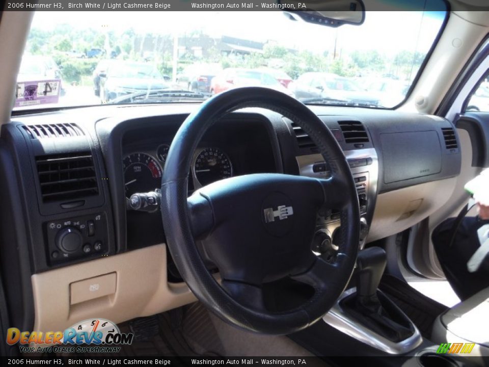 2006 Hummer H3 Birch White / Light Cashmere Beige Photo #9