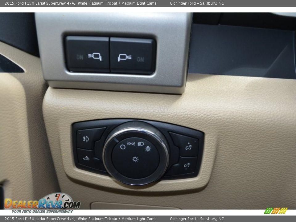 2015 Ford F150 Lariat SuperCrew 4x4 White Platinum Tricoat / Medium Light Camel Photo #27