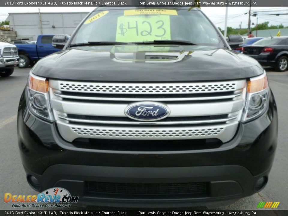 2013 Ford Explorer XLT 4WD Tuxedo Black Metallic / Charcoal Black Photo #9