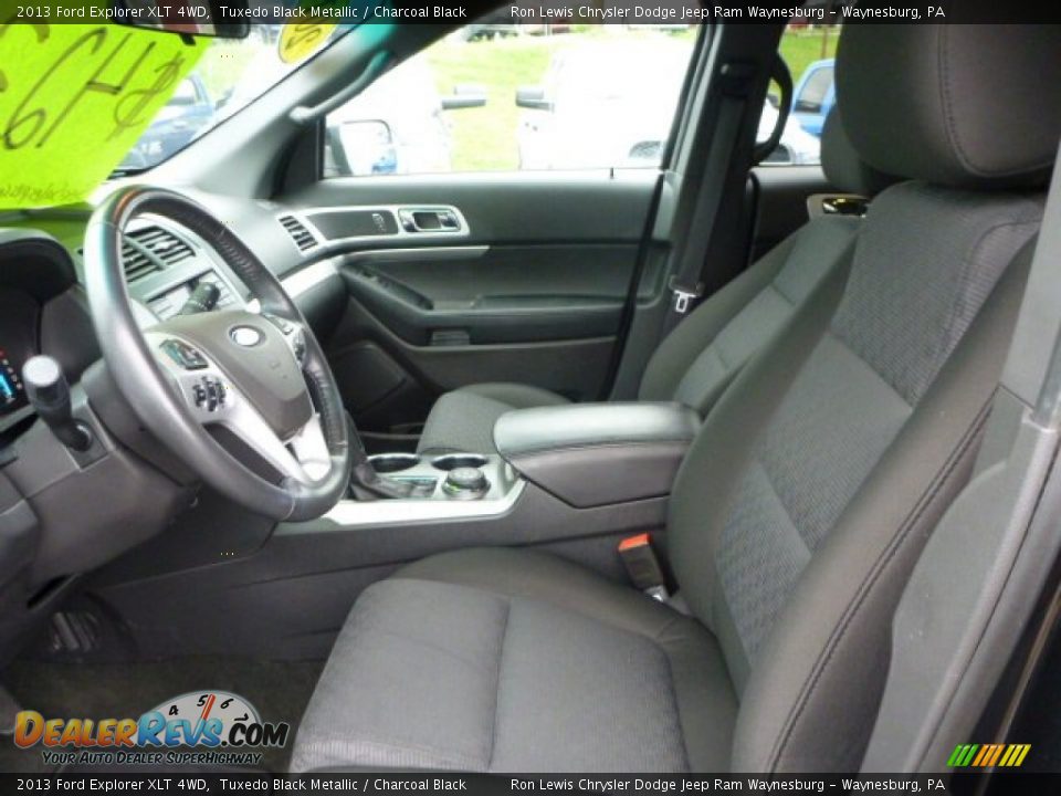 2013 Ford Explorer XLT 4WD Tuxedo Black Metallic / Charcoal Black Photo #11
