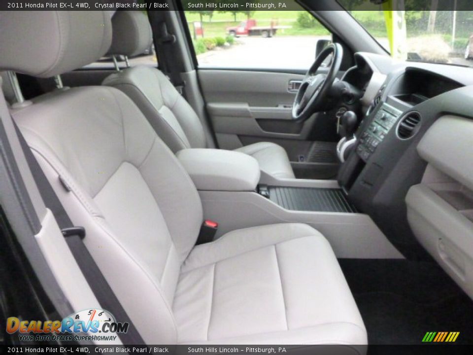 2011 Honda Pilot EX-L 4WD Crystal Black Pearl / Black Photo #11