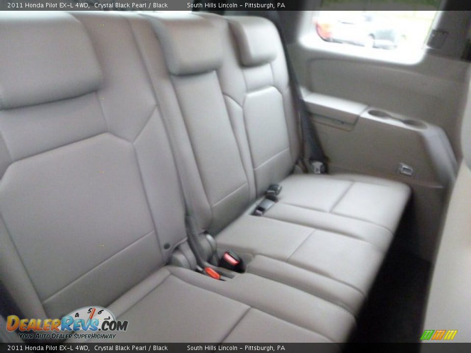 2011 Honda Pilot EX-L 4WD Crystal Black Pearl / Black Photo #14