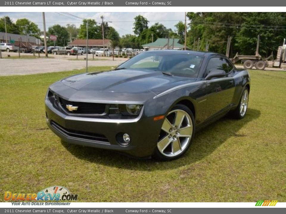 Front 3/4 View of 2011 Chevrolet Camaro LT Coupe Photo #1