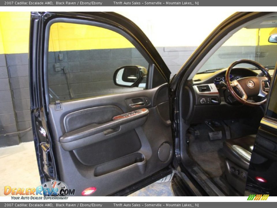 2007 Cadillac Escalade AWD Black Raven / Ebony/Ebony Photo #10