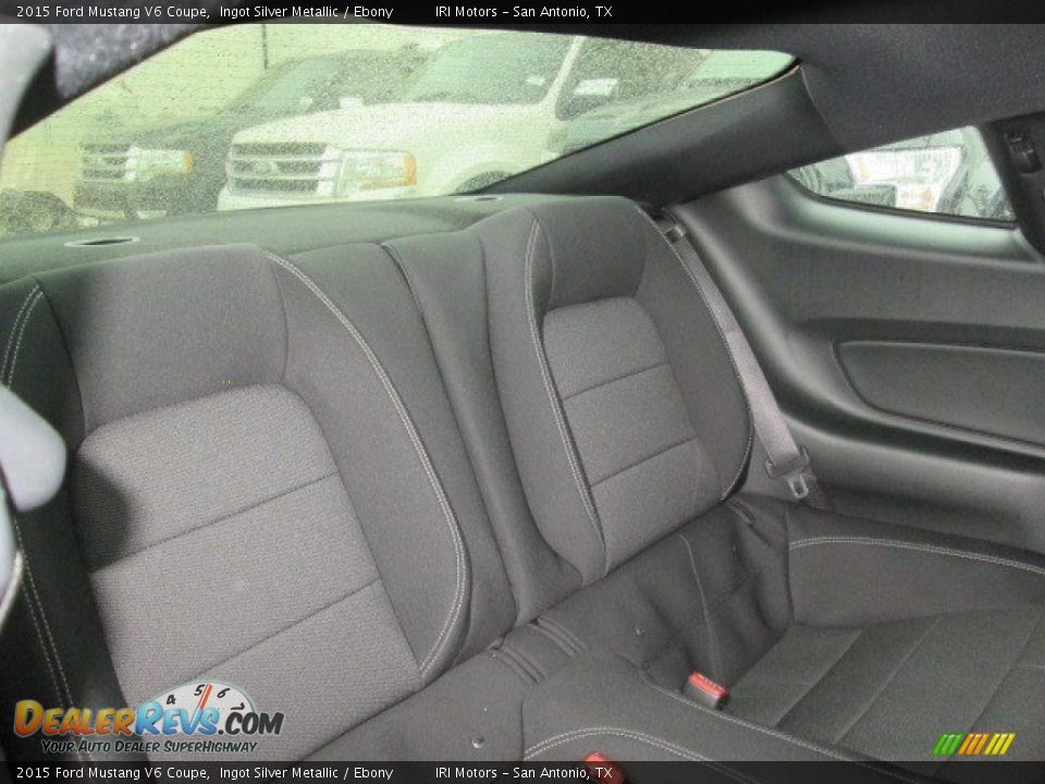 2015 Ford Mustang V6 Coupe Ingot Silver Metallic / Ebony Photo #17