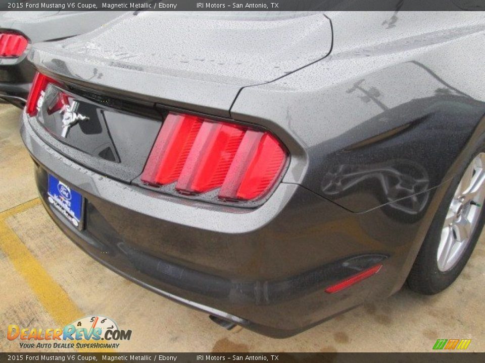 2015 Ford Mustang V6 Coupe Magnetic Metallic / Ebony Photo #15