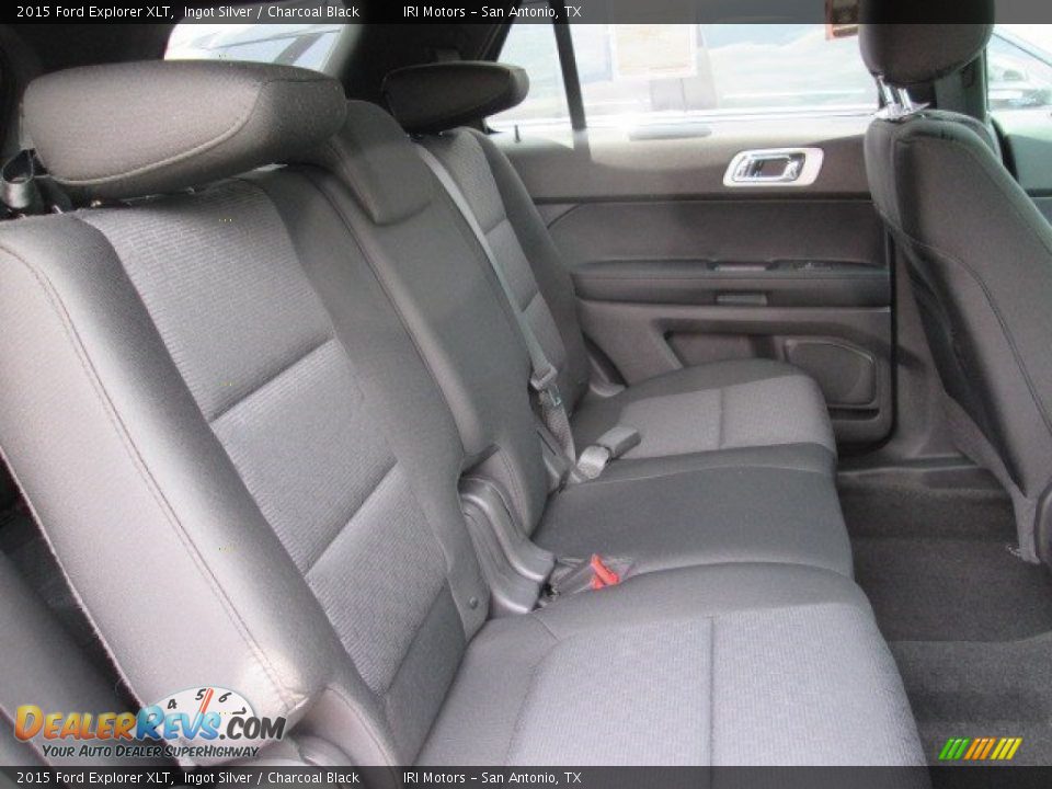 2015 Ford Explorer XLT Ingot Silver / Charcoal Black Photo #22