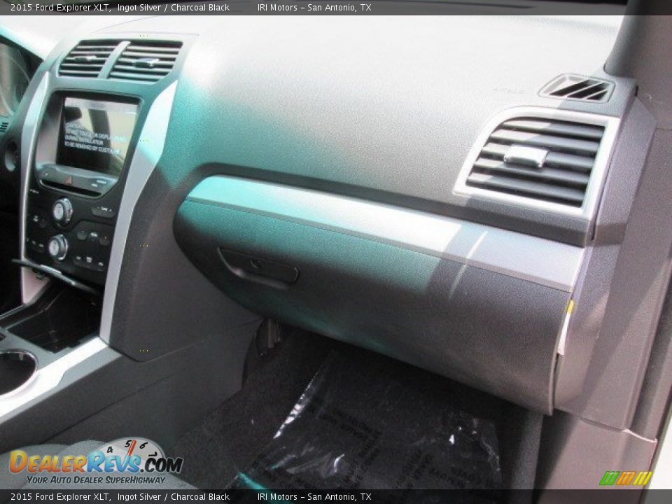 2015 Ford Explorer XLT Ingot Silver / Charcoal Black Photo #30