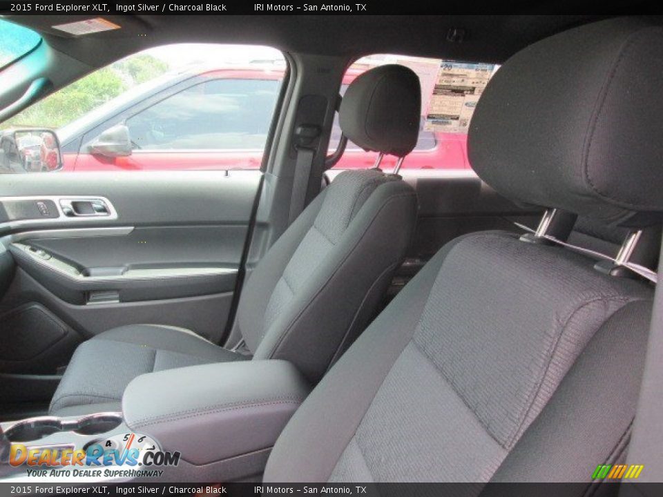 2015 Ford Explorer XLT Ingot Silver / Charcoal Black Photo #36
