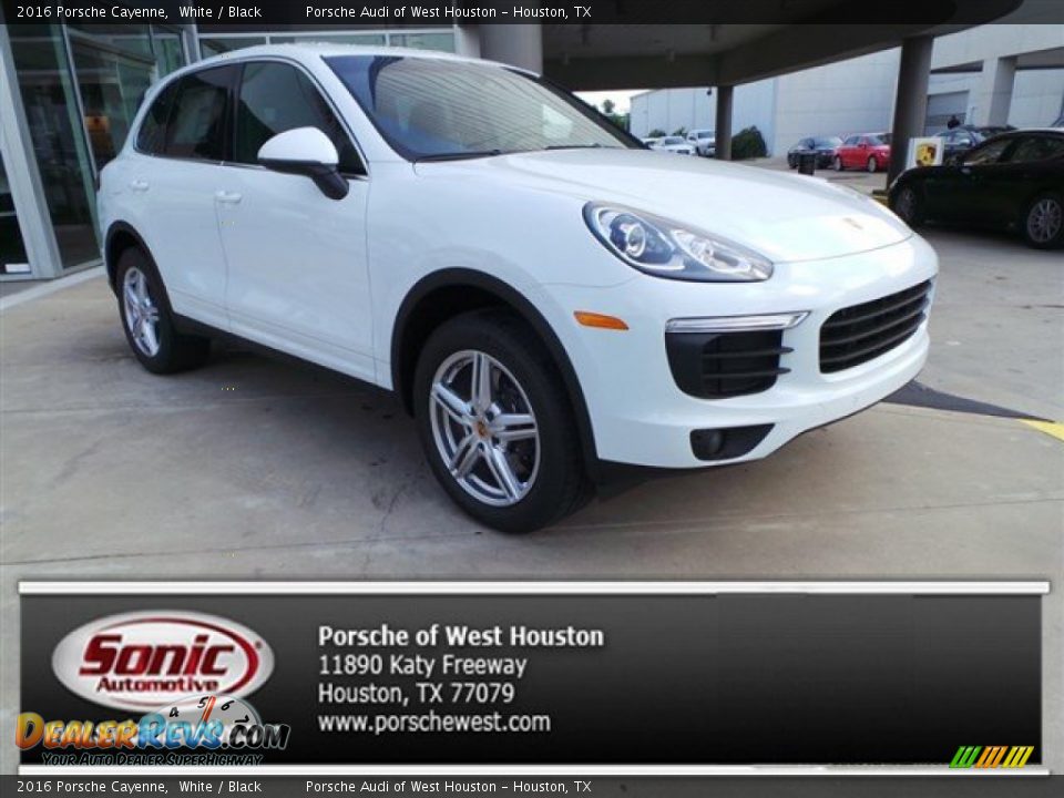 2016 Porsche Cayenne White / Black Photo #1