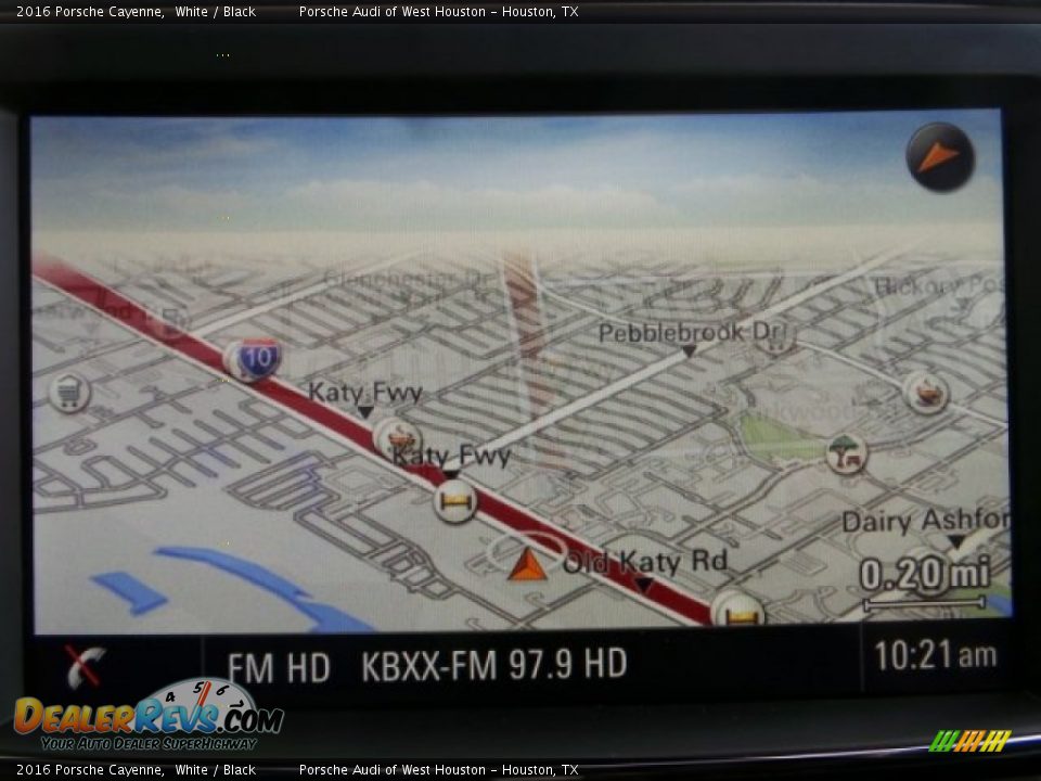 2016 Porsche Cayenne White / Black Photo #21