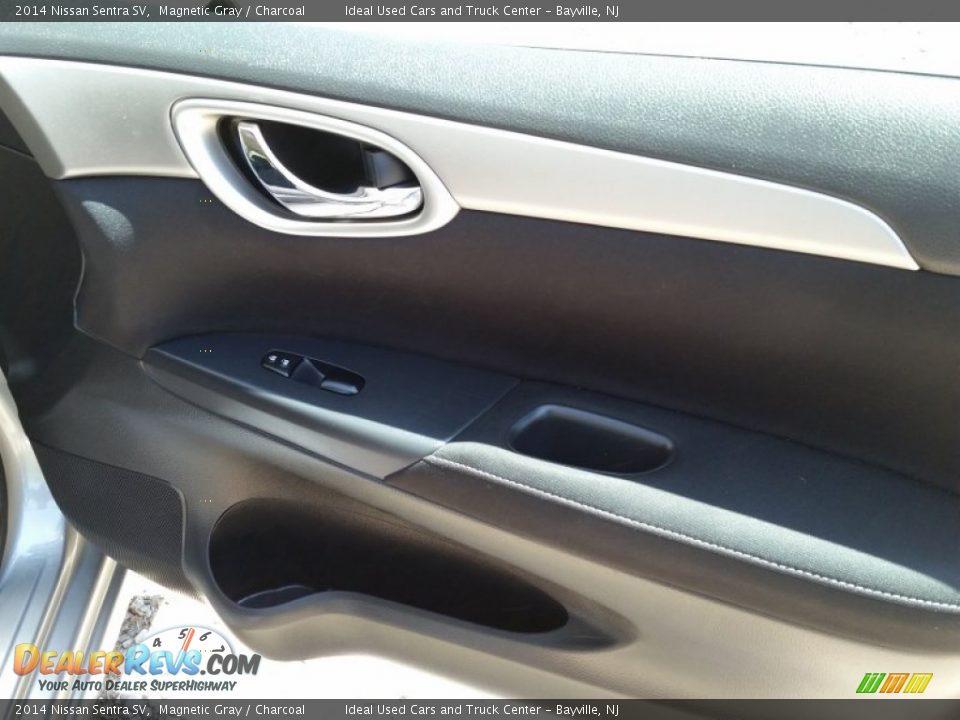 2014 Nissan Sentra SV Magnetic Gray / Charcoal Photo #22