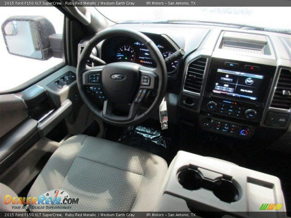 2015 Ford F150 XLT SuperCrew Ruby Red Metallic / Medium Earth Gray Photo #12