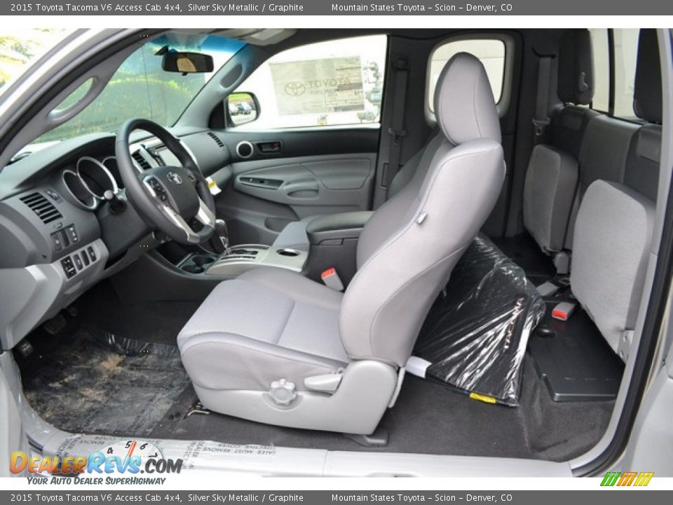 2015 Toyota Tacoma V6 Access Cab 4x4 Silver Sky Metallic / Graphite Photo #8