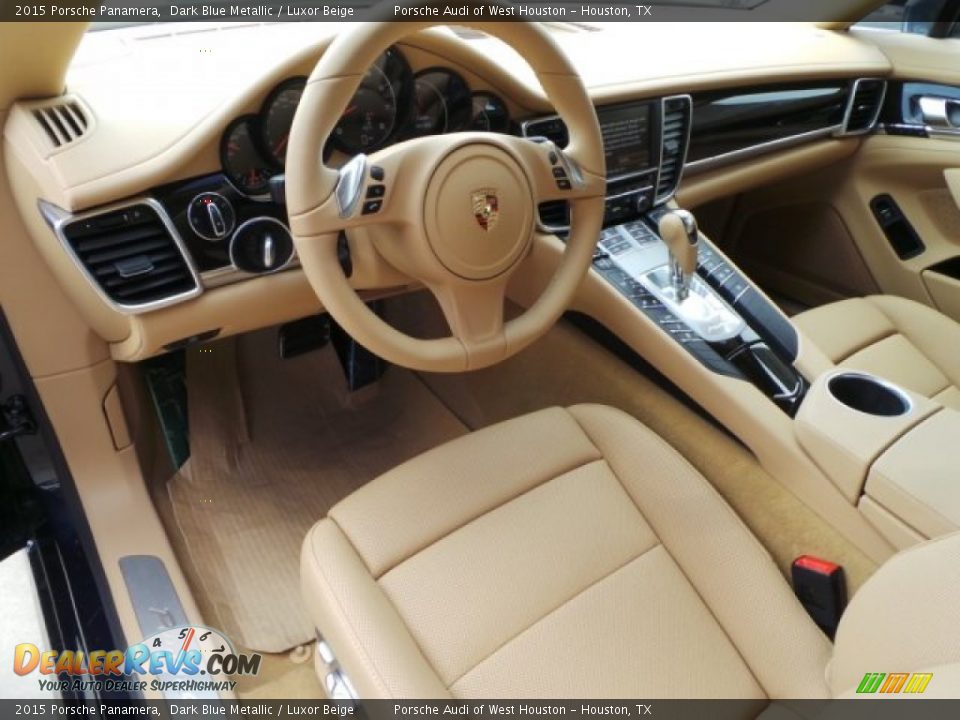 Luxor Beige Interior - 2015 Porsche Panamera  Photo #11
