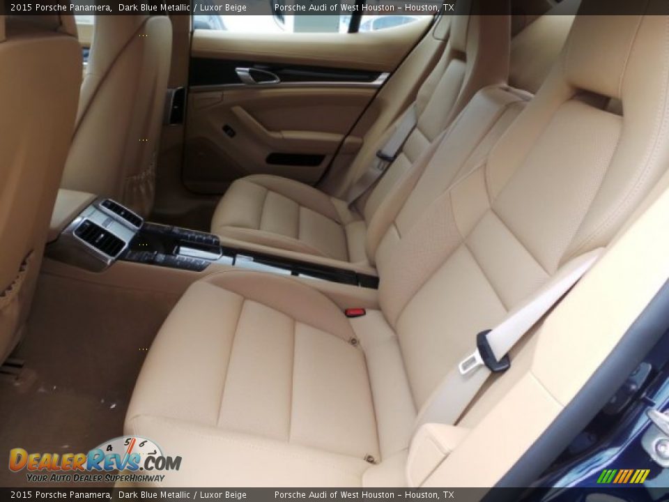 Rear Seat of 2015 Porsche Panamera  Photo #25