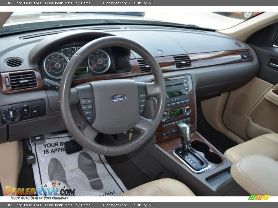 2008 Ford Taurus SEL Dune Pearl Metallic / Camel Photo #11