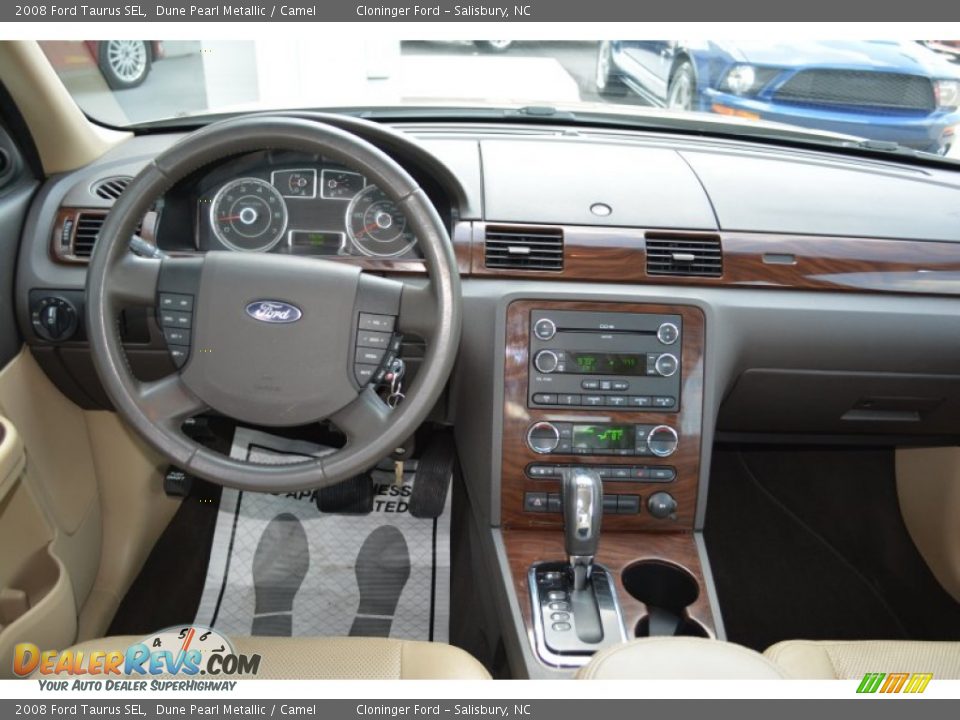 2008 Ford Taurus SEL Dune Pearl Metallic / Camel Photo #12