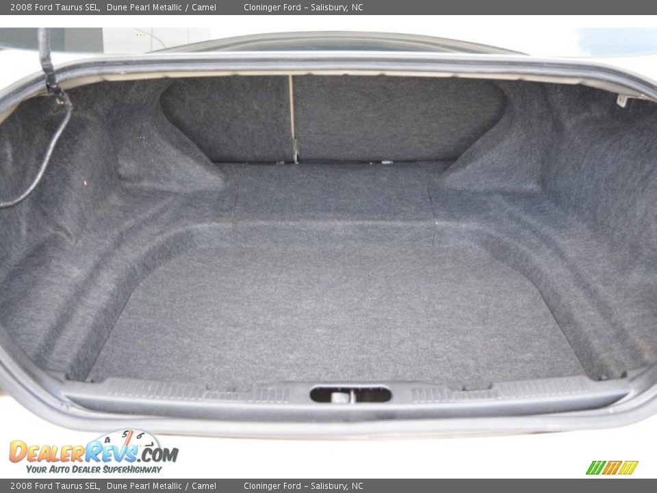 2008 Ford Taurus SEL Dune Pearl Metallic / Camel Photo #14