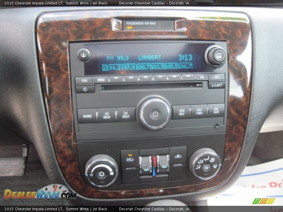 Controls of 2015 Chevrolet Impala Limited LT Photo #25
