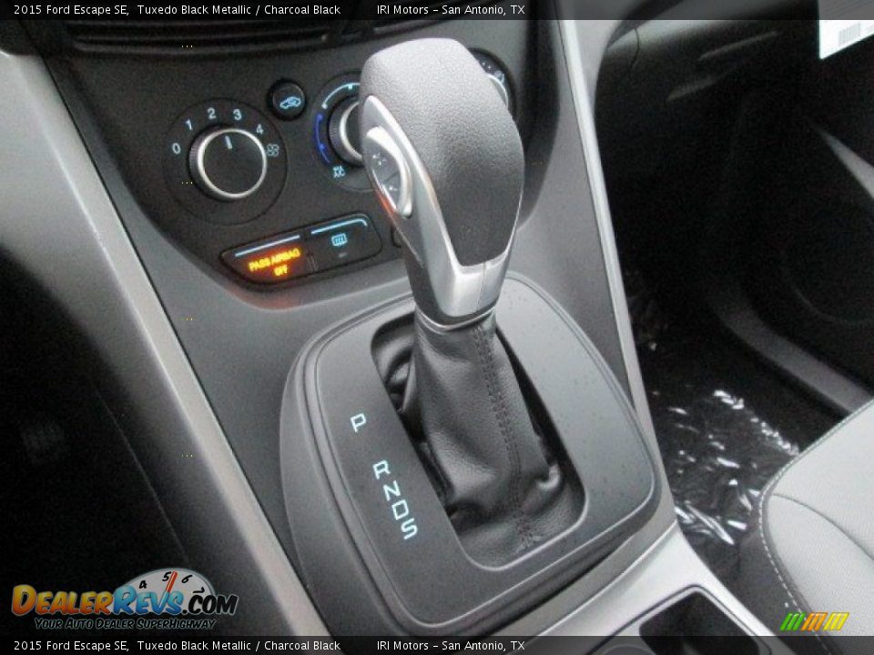 2015 Ford Escape SE Tuxedo Black Metallic / Charcoal Black Photo #8