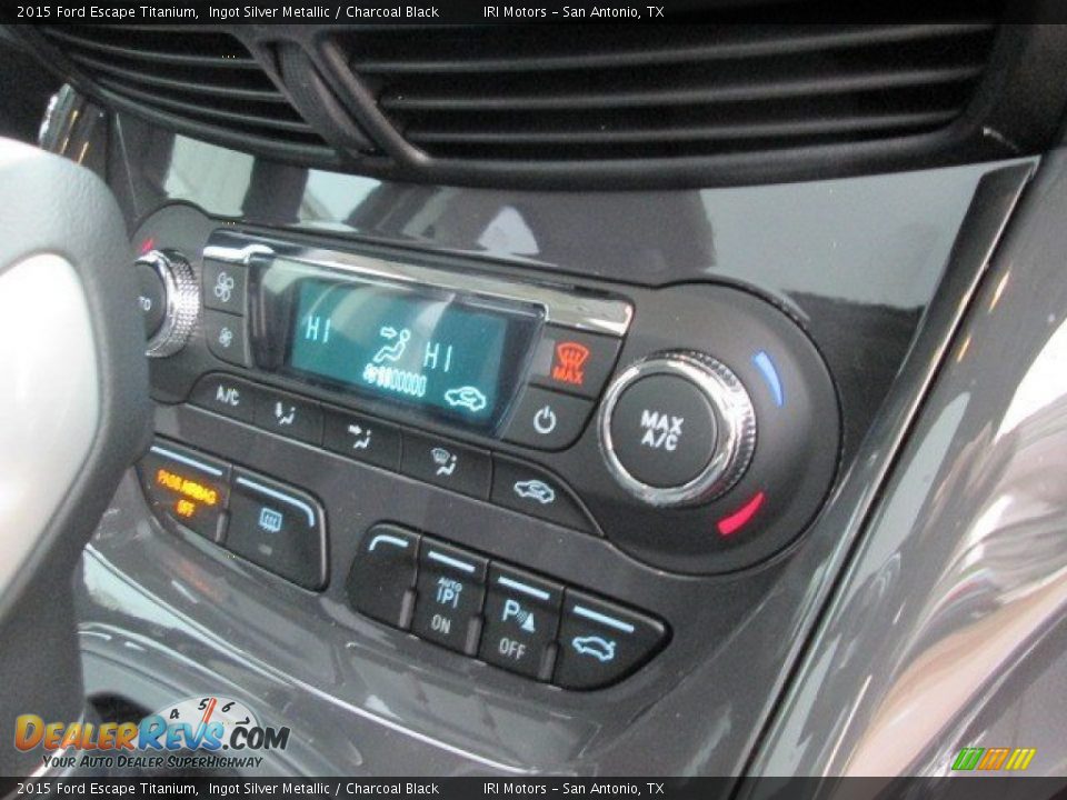 2015 Ford Escape Titanium Ingot Silver Metallic / Charcoal Black Photo #33