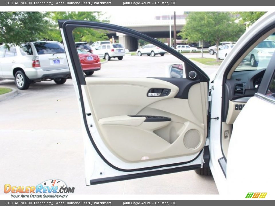 2013 Acura RDX Technology White Diamond Pearl / Parchment Photo #14