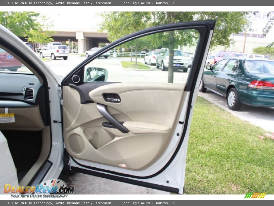 2013 Acura RDX Technology White Diamond Pearl / Parchment Photo #18